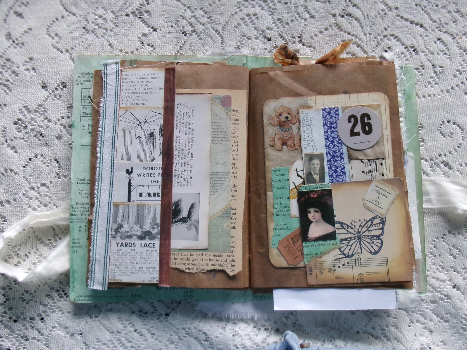 JUNK JOURNAL LADY IN THE MIRROR 6 1/2″ X 9″ APPROX. 50 PAGES
