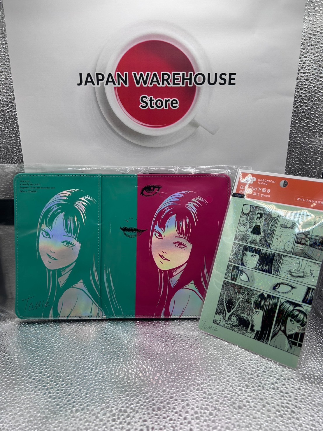 HOBONICHI TECHO Tomie by Junji Ito Smirk A6 Original Cover Pencil Board Set