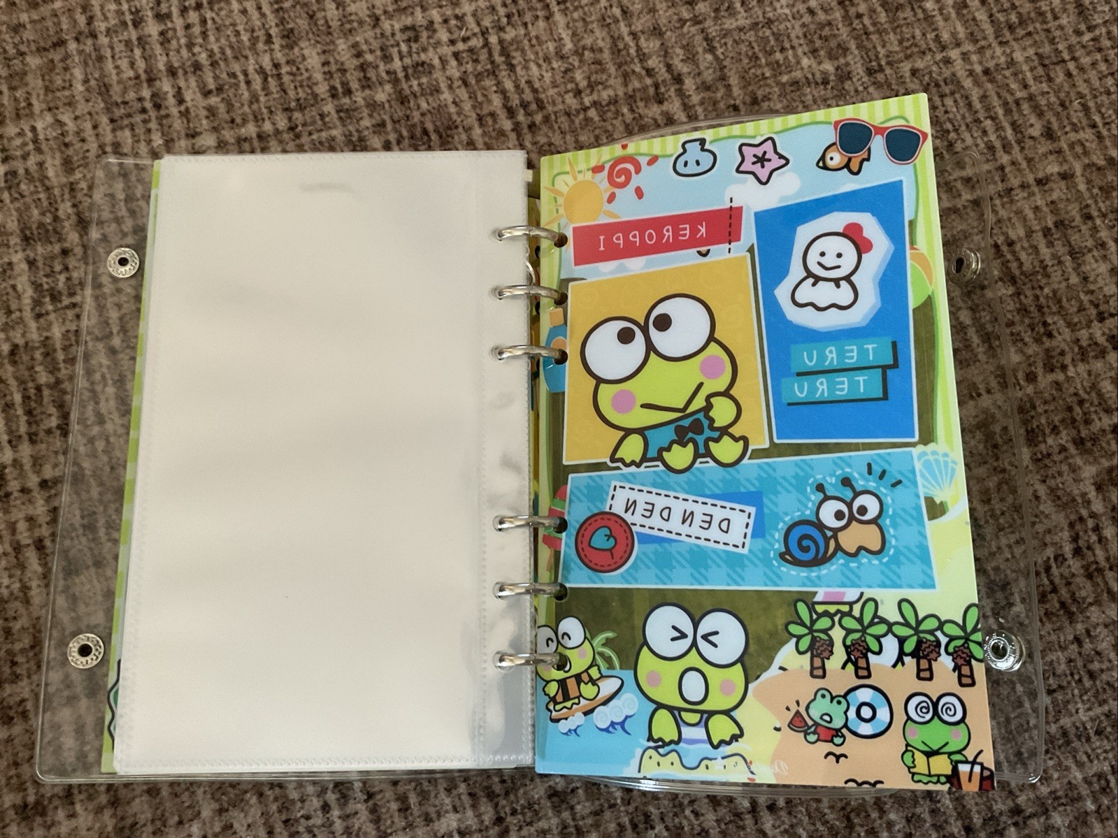 B6 Keroppi Shaker Notebook With Clear Protector And Grid Paper Refills