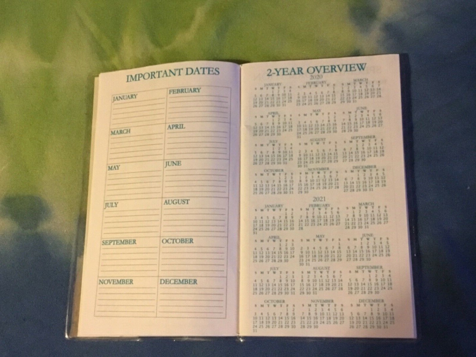 2020 Weekly Planner Calendar Organizer Agenda Pocket/Purse Size 6 3/16 x 3 5/8″