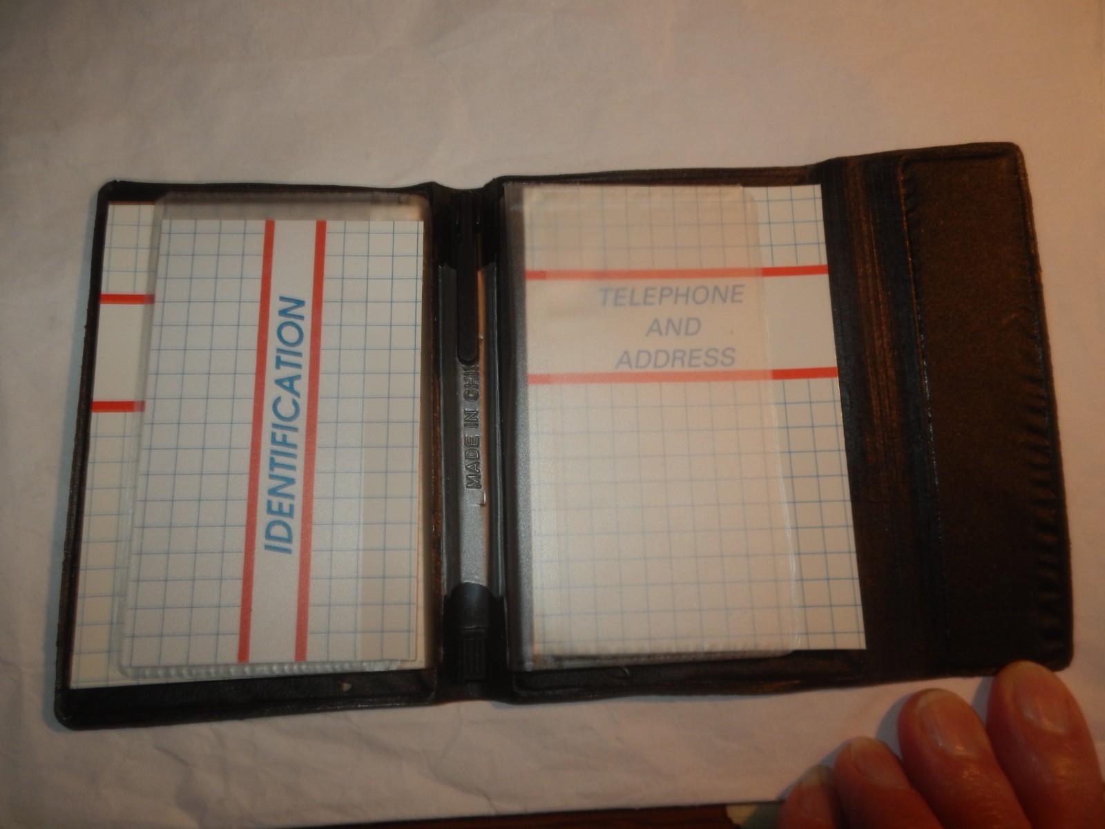 Vintage Floral Grey Plastic Telephone-Address-Note Magnetic-Close Book 4.5″ X 3″