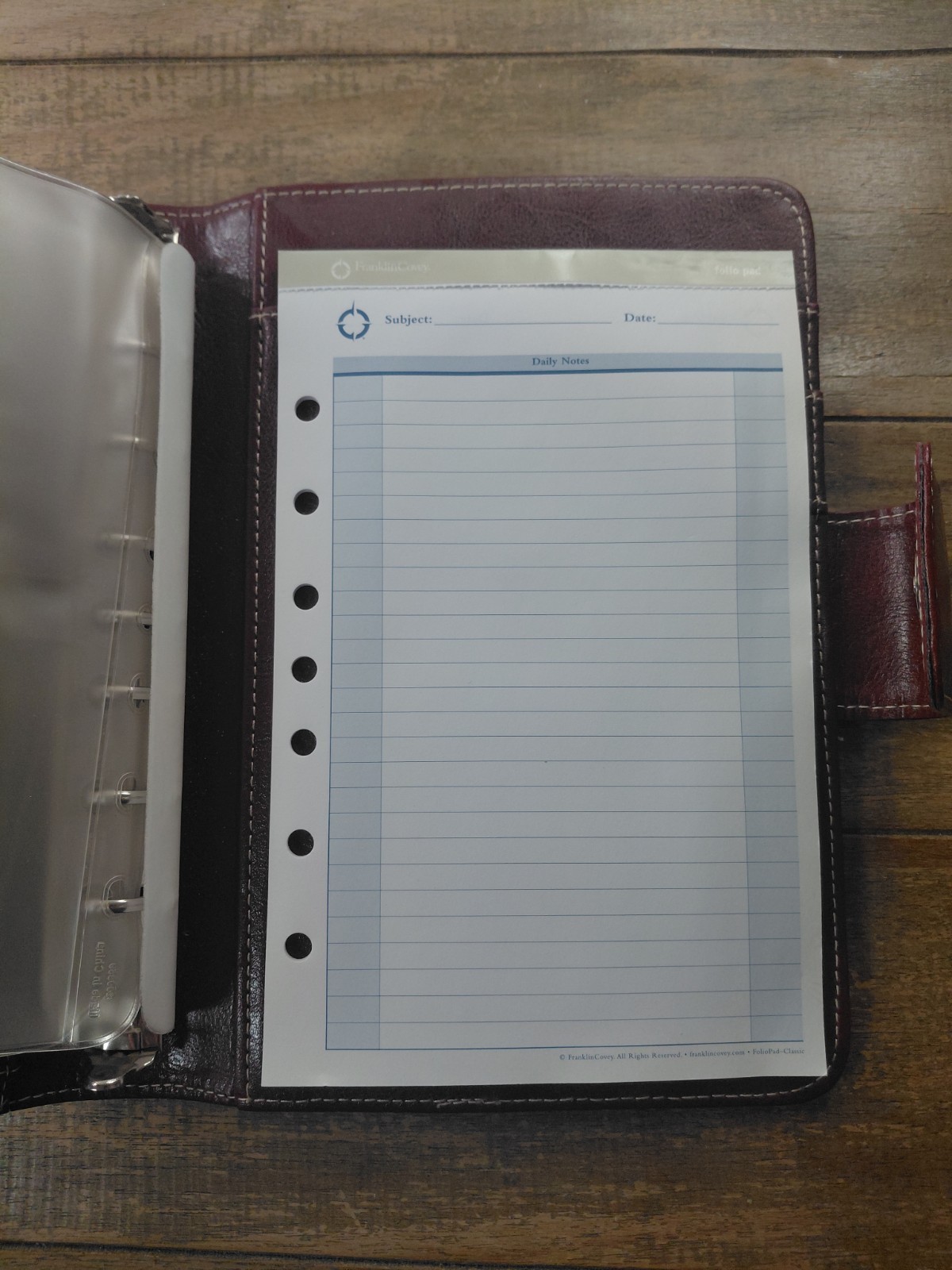 Franklin Covey 7-Ring Binder Magnetic Snap Closure Burgundy Faux Leather Planner