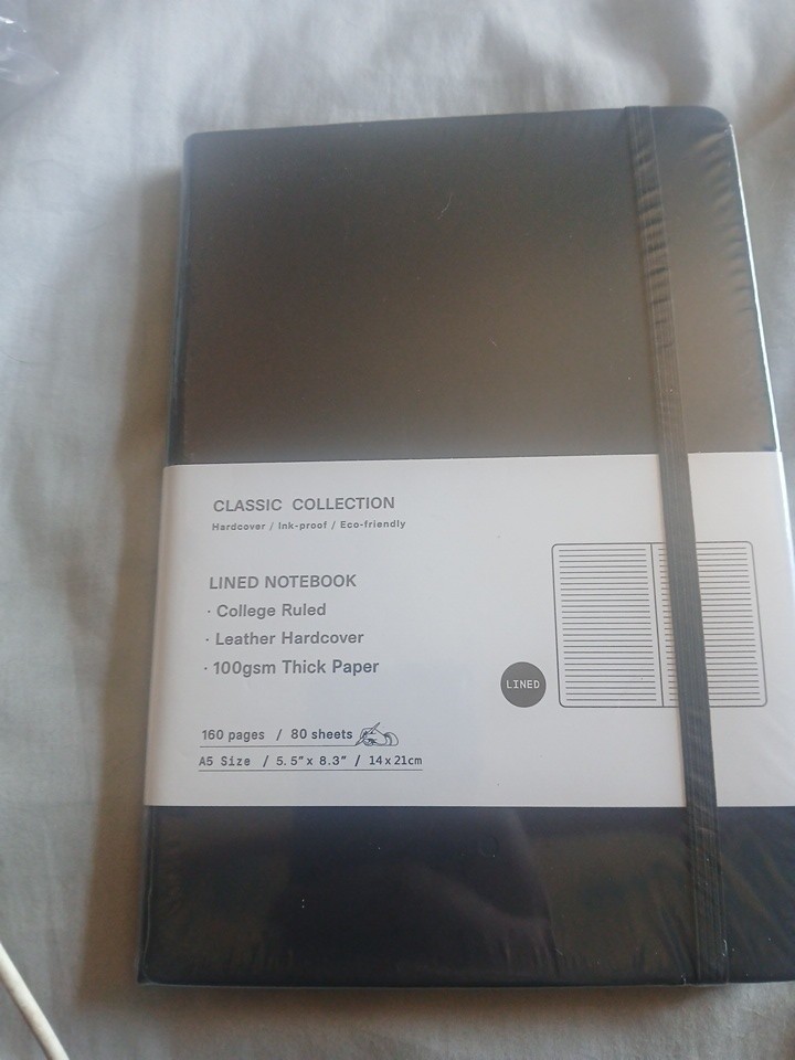 Lined Journal Notebook, (Gray), 160 Pages, Medium 5.5 inch x 8.3 inch 14x21cm