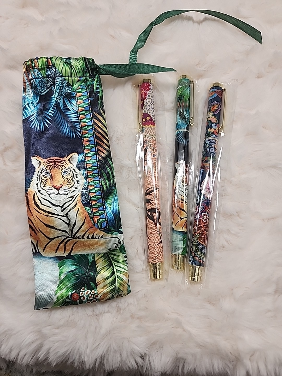 Authentic Johnny Was 3 Piece Pen Set Tigres New with Tags Never Used