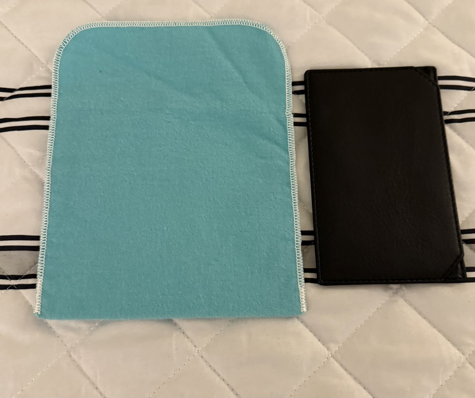 Tiffany & Co. Vintage Black Leather 3 1/2 x 5 1/2 Pocket Note Jotter Blue Pouch