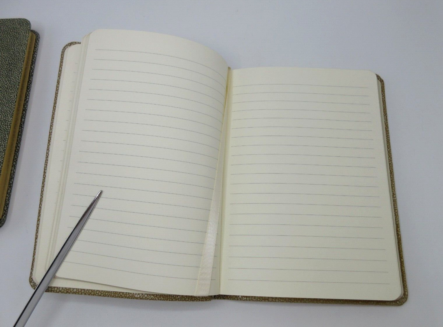 Graphic Image Travel Journal 7″ Leather Soft Cover 224 Lined Pages GOLD Shagreen