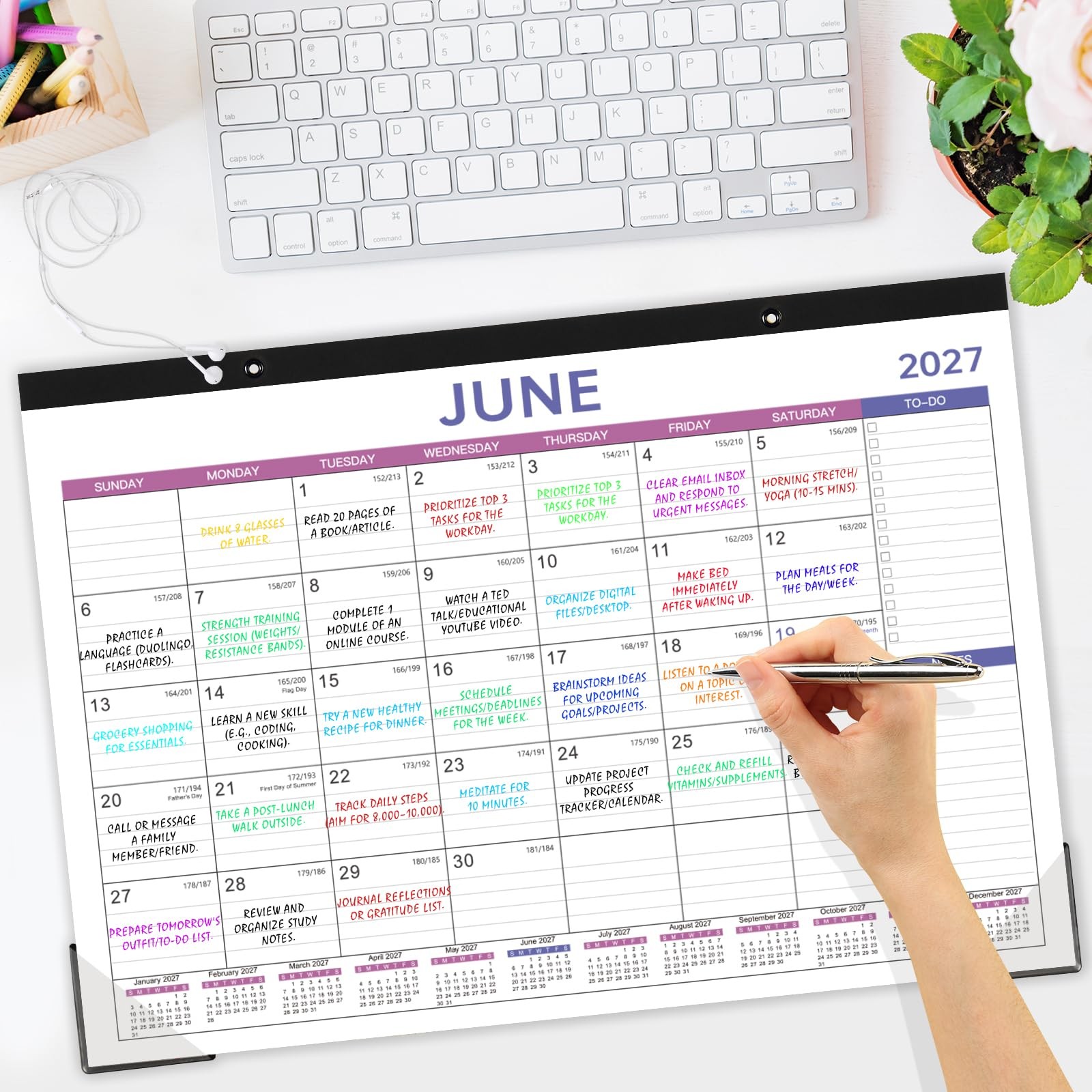 Desk Calendar 2026-2027 – 17″ x 12″, Black, Grey, Blue, Purple, Red