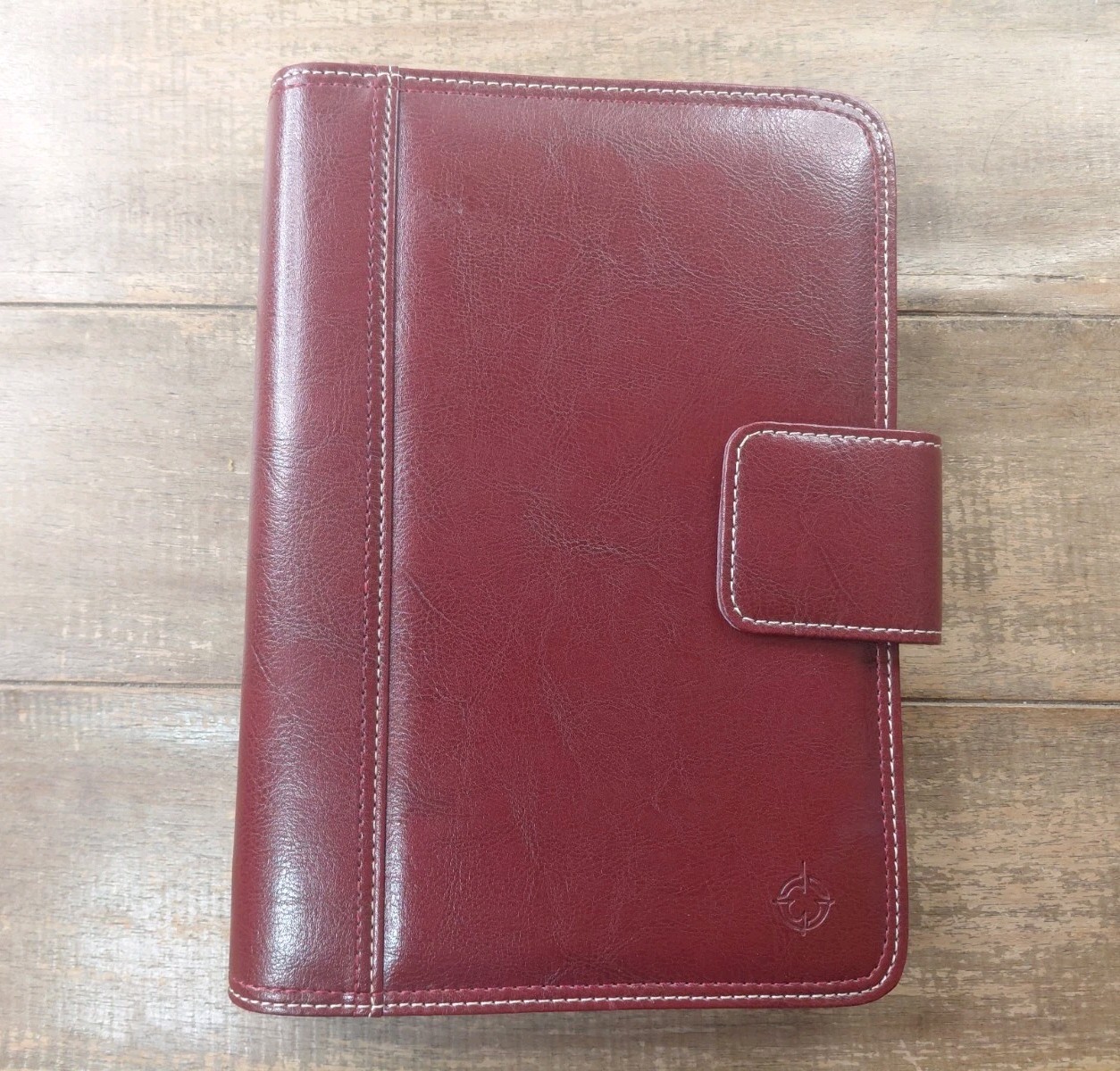 Franklin Covey 7-Ring Binder Magnetic Snap Closure Burgundy Faux Leather Planner
