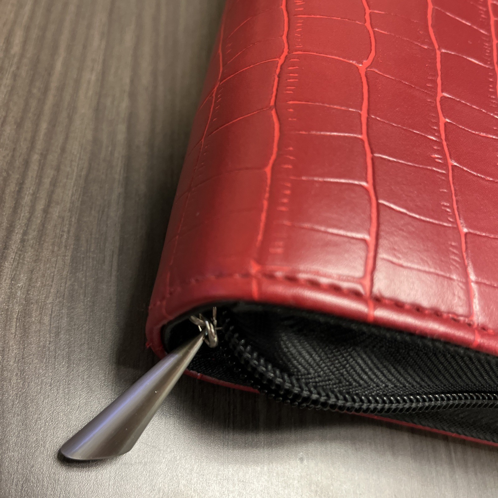 Day Runner Burgundy/Red Faux Croc Zip Planner Binder Organizer Wallet 6 Ring Vtg