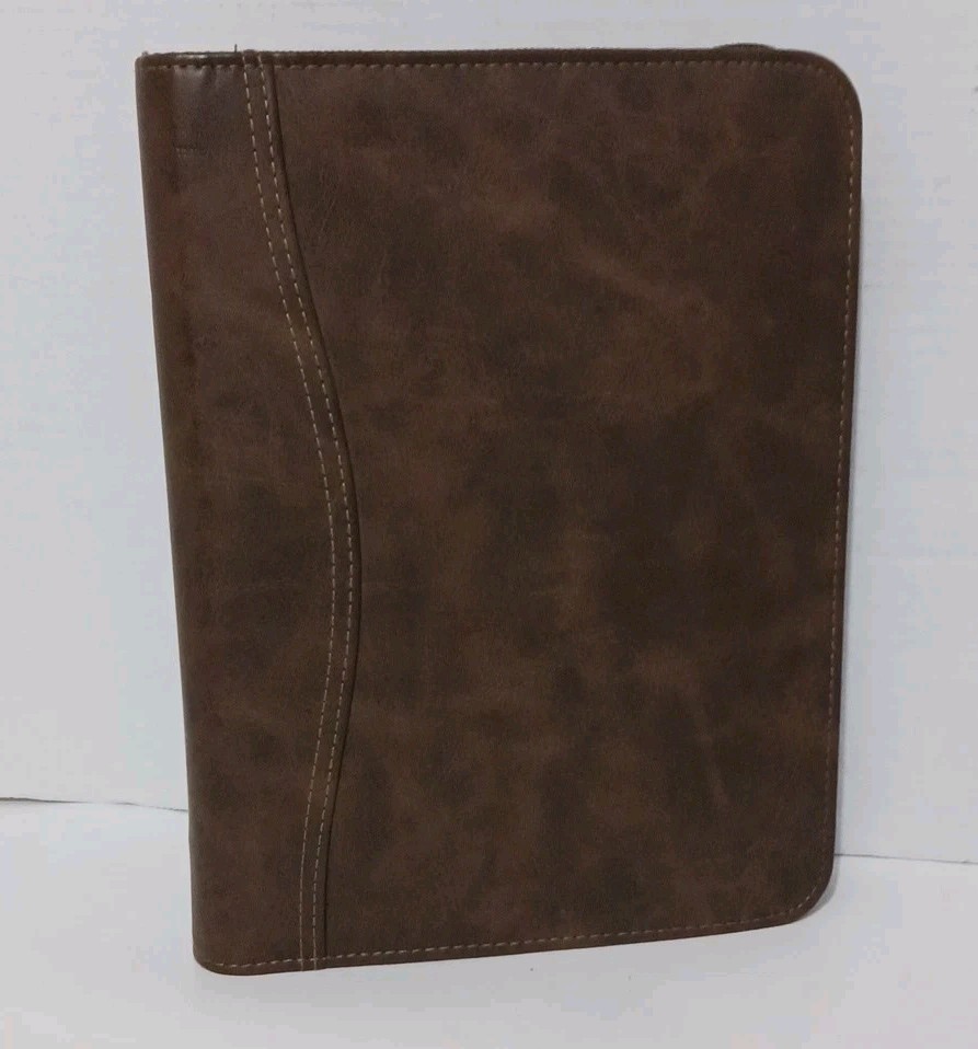 DAY-TIMER Brown Leather Zip Around 7 Ring Binder Organizer Planner 8″x11″ Faux