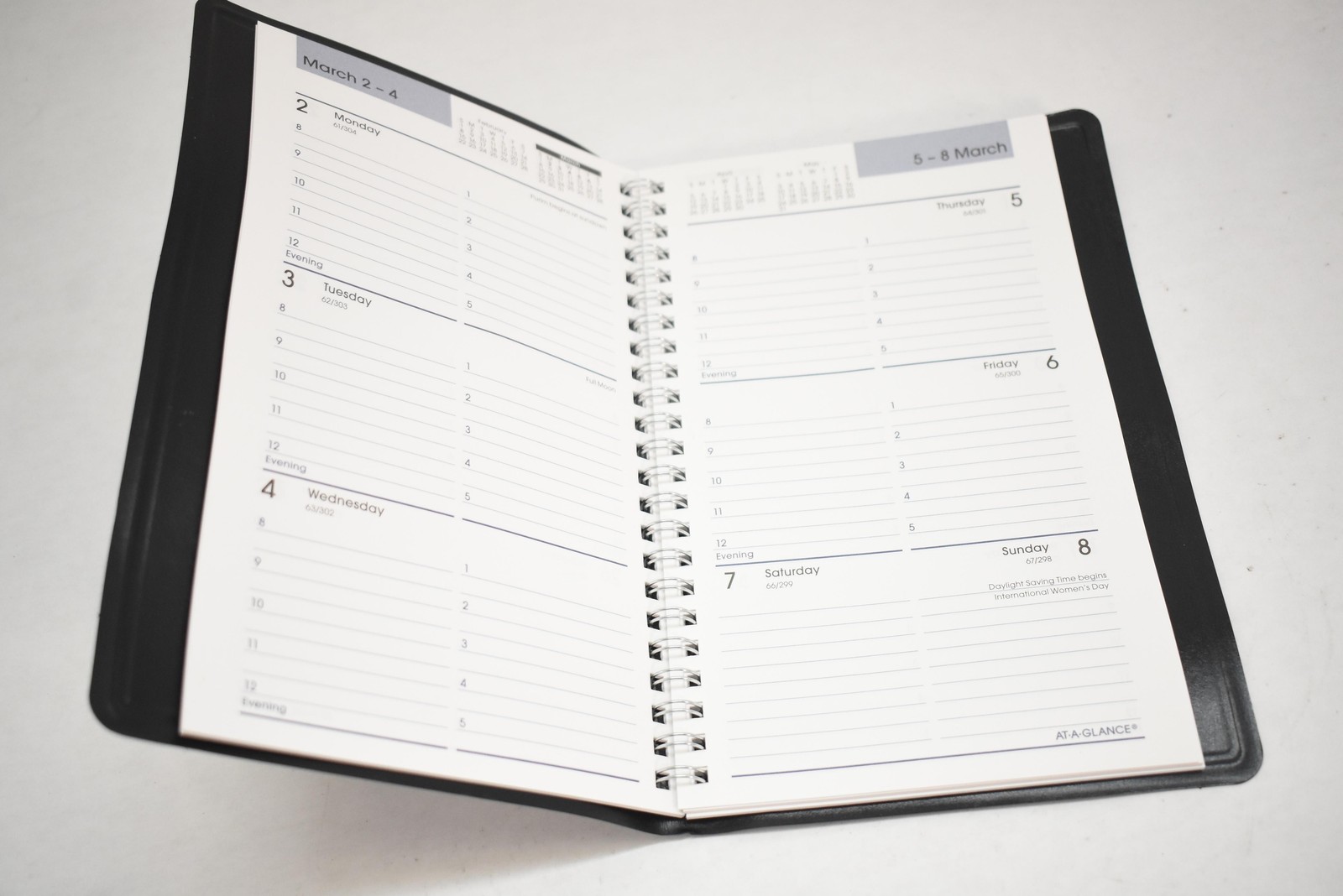 AT-A-GLANCE My Week 2026 Weekly Pocket Planner G200-00 Black Lot Of 2 DayMinder