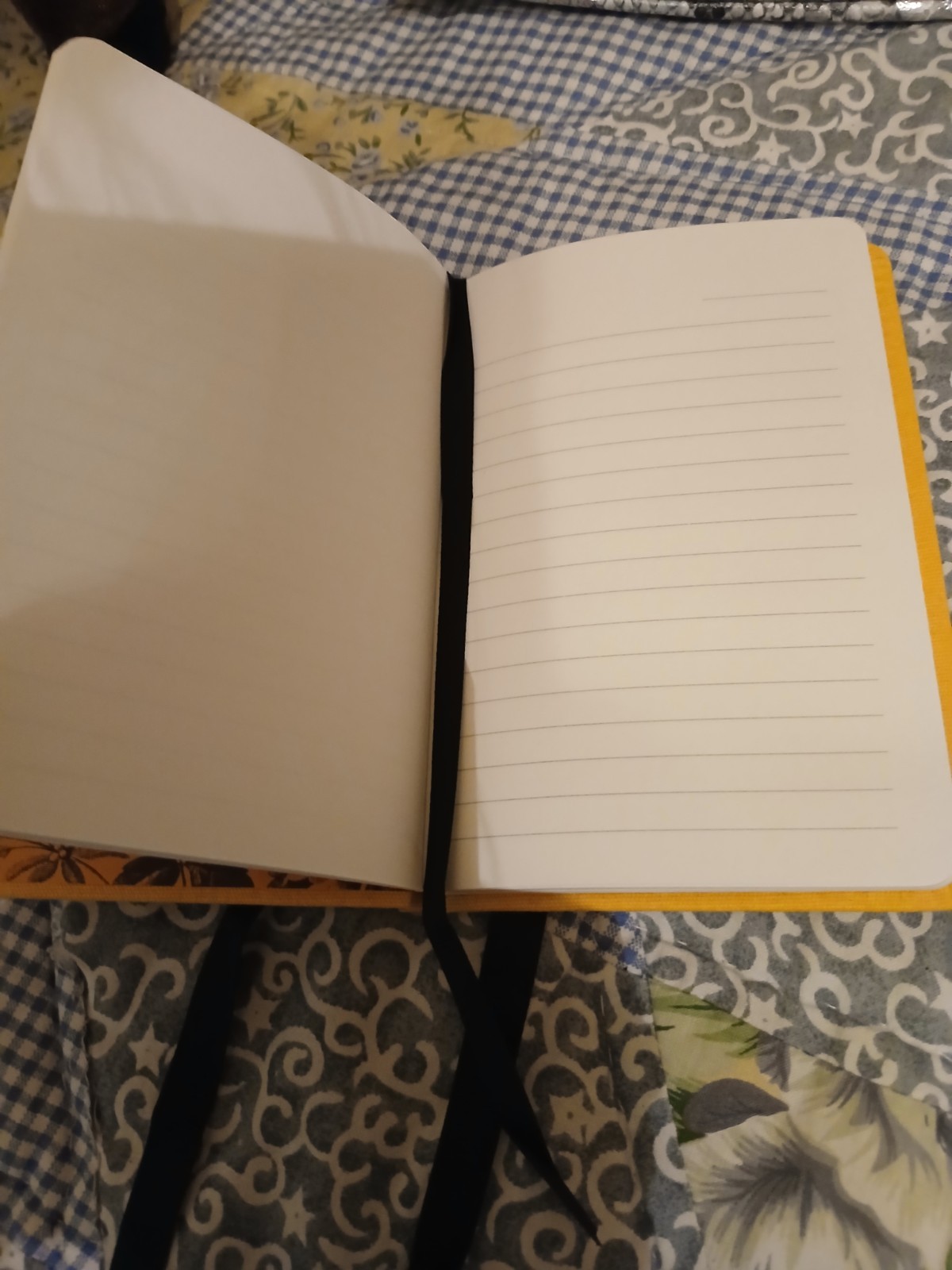 Gucci Beauty Yellow Canvas Notebook With Black Ribbon Tie & Marker