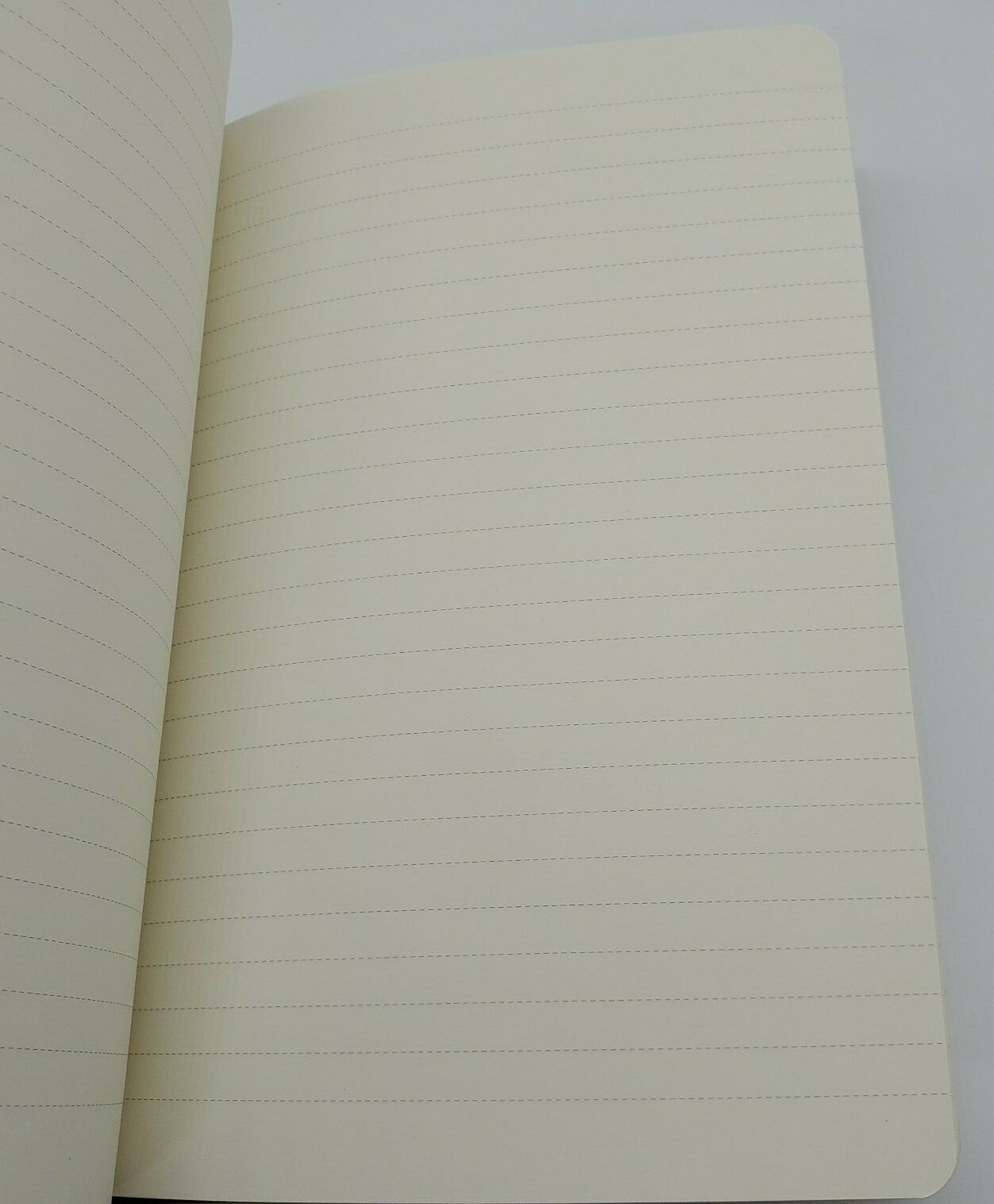 Lemome Planner 2019-2020 with Pen Holder – Faux Leather – Great for Crafting!