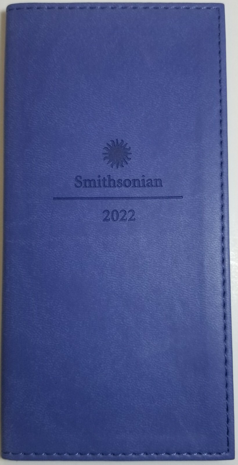 2022 Weekly/Monthly Smithsonian pocket planner 3 1/4 in x 6 1/2 – BLUE
