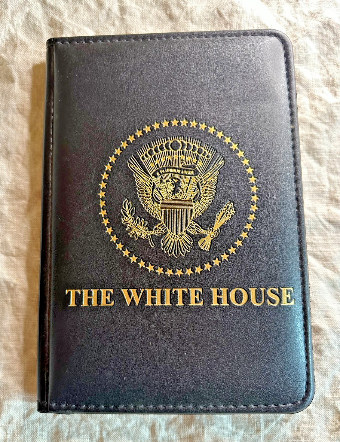 Obama Era White House Presidential Seal Black Padfolio Portfolio Notepad
