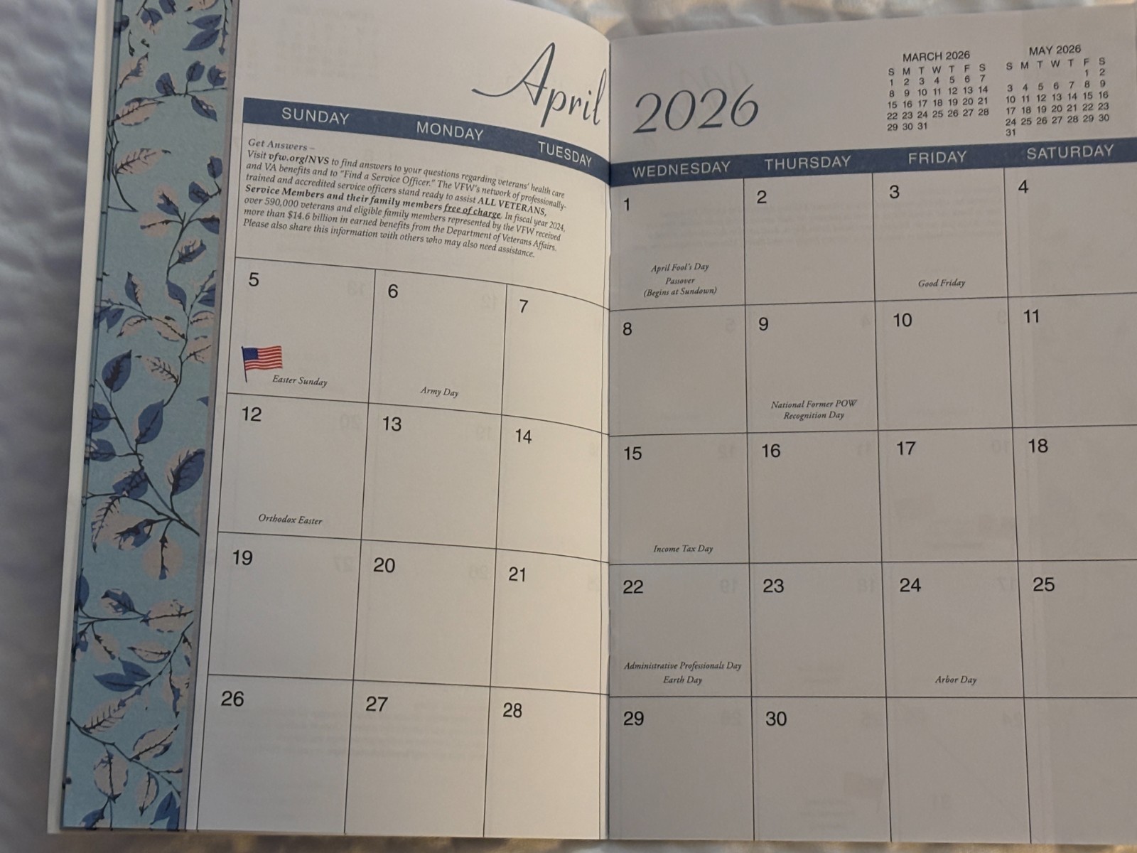 Veterans of Foreign Wars- 2026 – Medium Monthly Planner Pen Post-Its – 12 Months