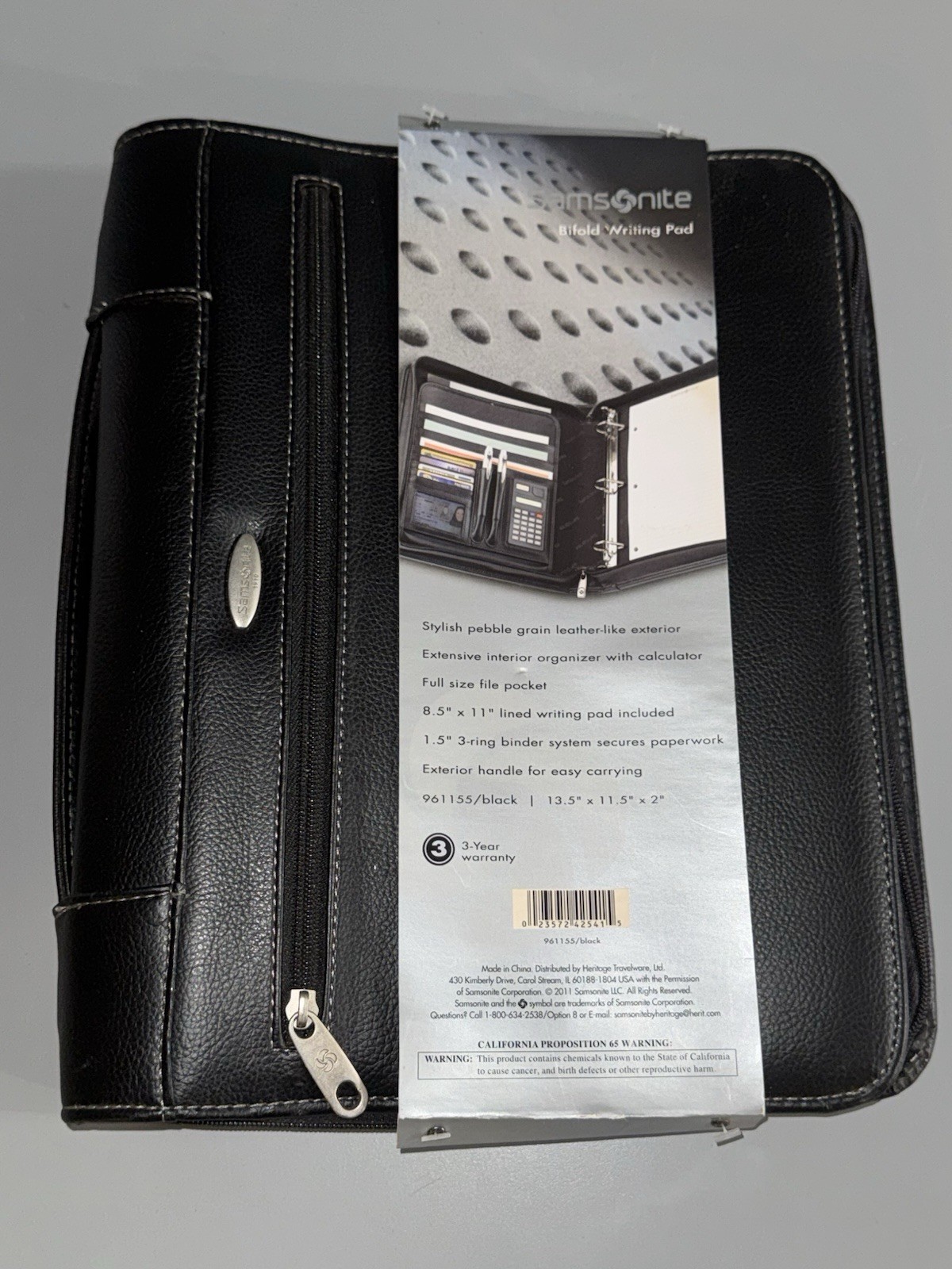 Samsonite Business Padfolio Bi-Fold Writing Pad and Calculator in Black Leather