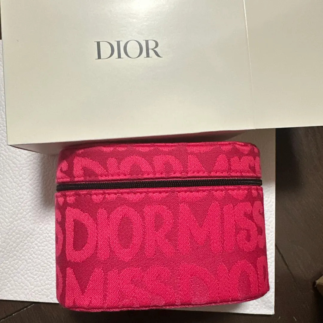 2025 Christian Dior Limited pouch MISS Dior Authentic NEW GIFT JAPAN