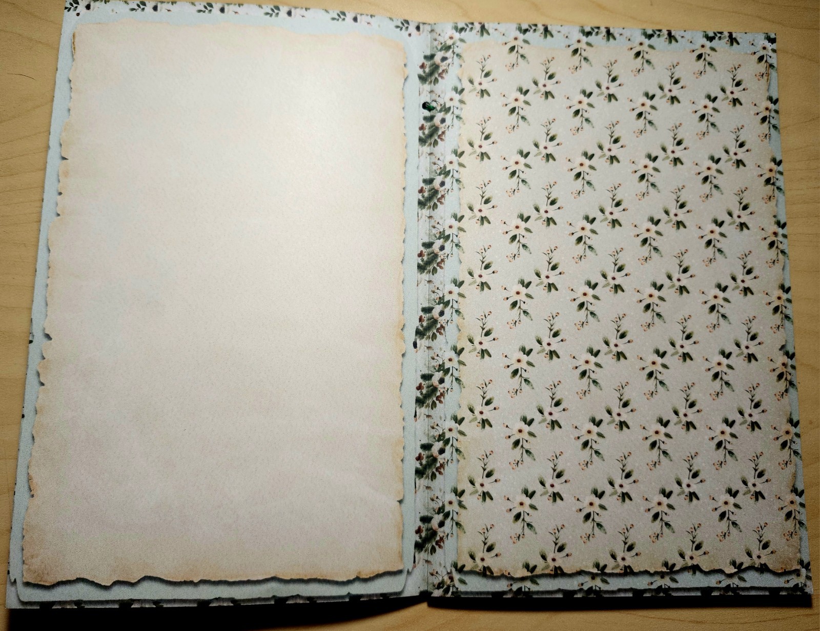 Junk Journal Blank Booklet “WINTER WONDER” Handmade Wildlife Lg 8.5″x5.5″ 40pgs