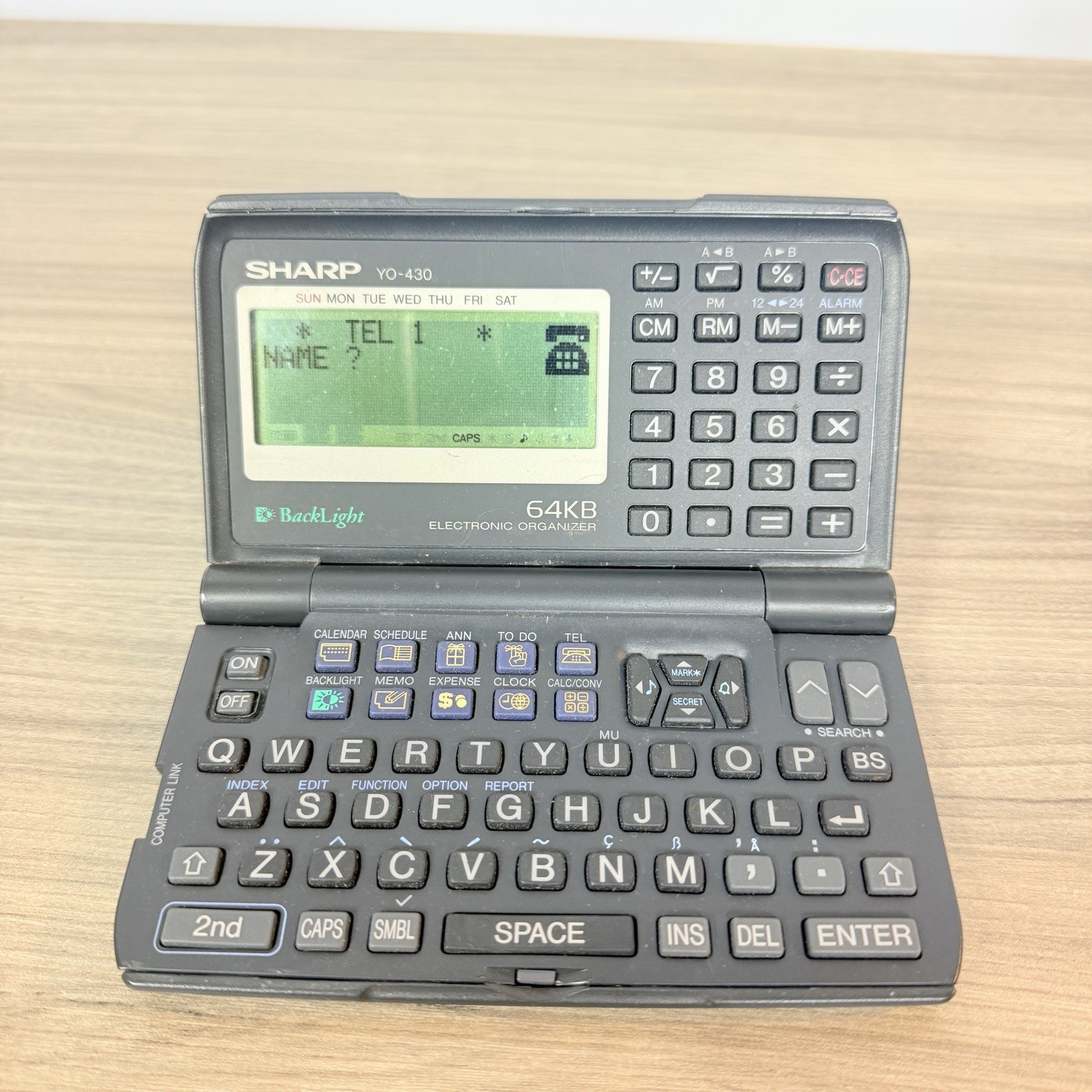 SHARP YO-430 64KB Personal Info Organizer Calendar Memo Calc FRESH BATTERIES