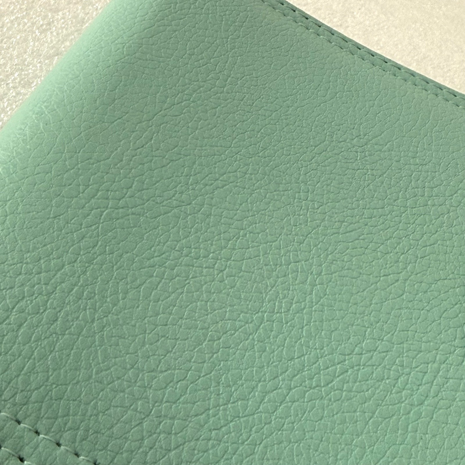 Franklin Covey Mint Green Planner Organizer Clutch 6 1/8” X 5.75” Faux Leather
