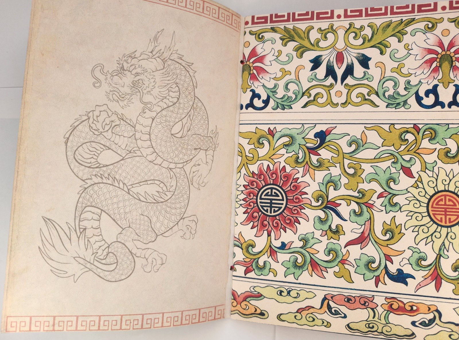 “ASIAN SPLENDOR” Oriental Japanese Style Junk Journal Vibrant Images 40pg 6″x9″