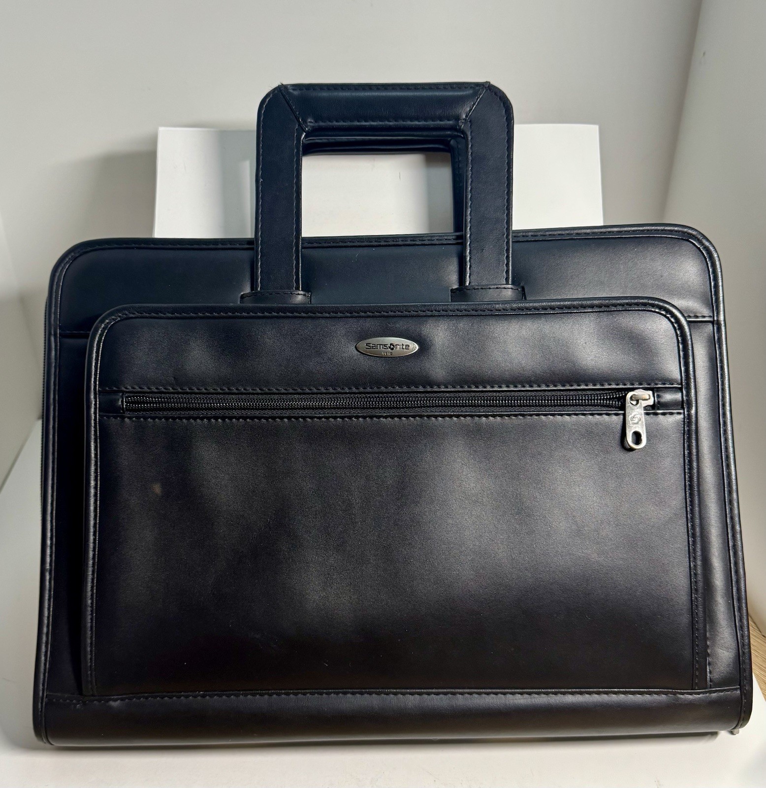 Padfolio, Samsonite, Leather with Handles, 15”X11”