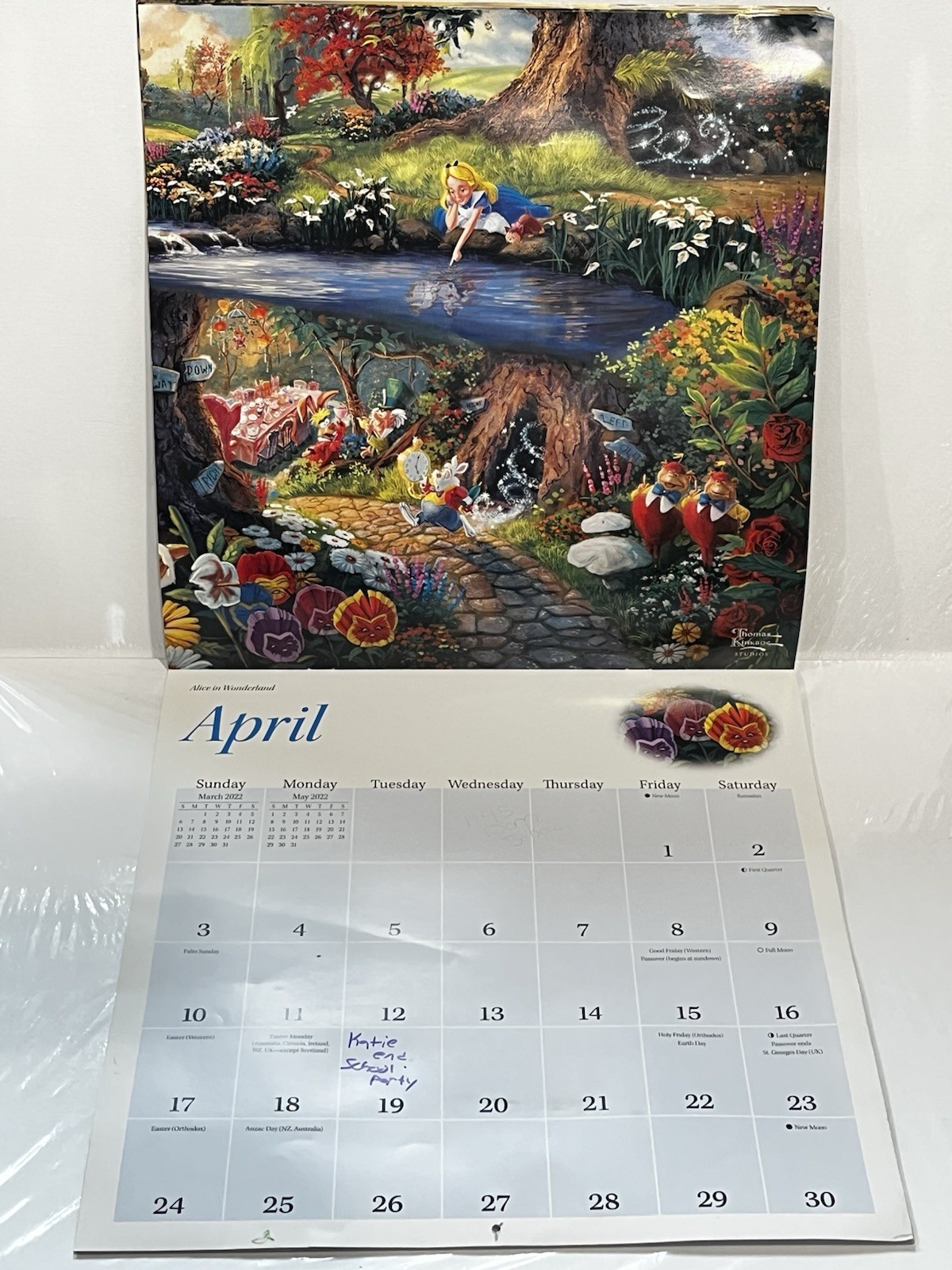 DISNEY Calendar THOMAS KINKADE ART DREAMS COLLECTION OG/ART 2022 Jasmine Cover