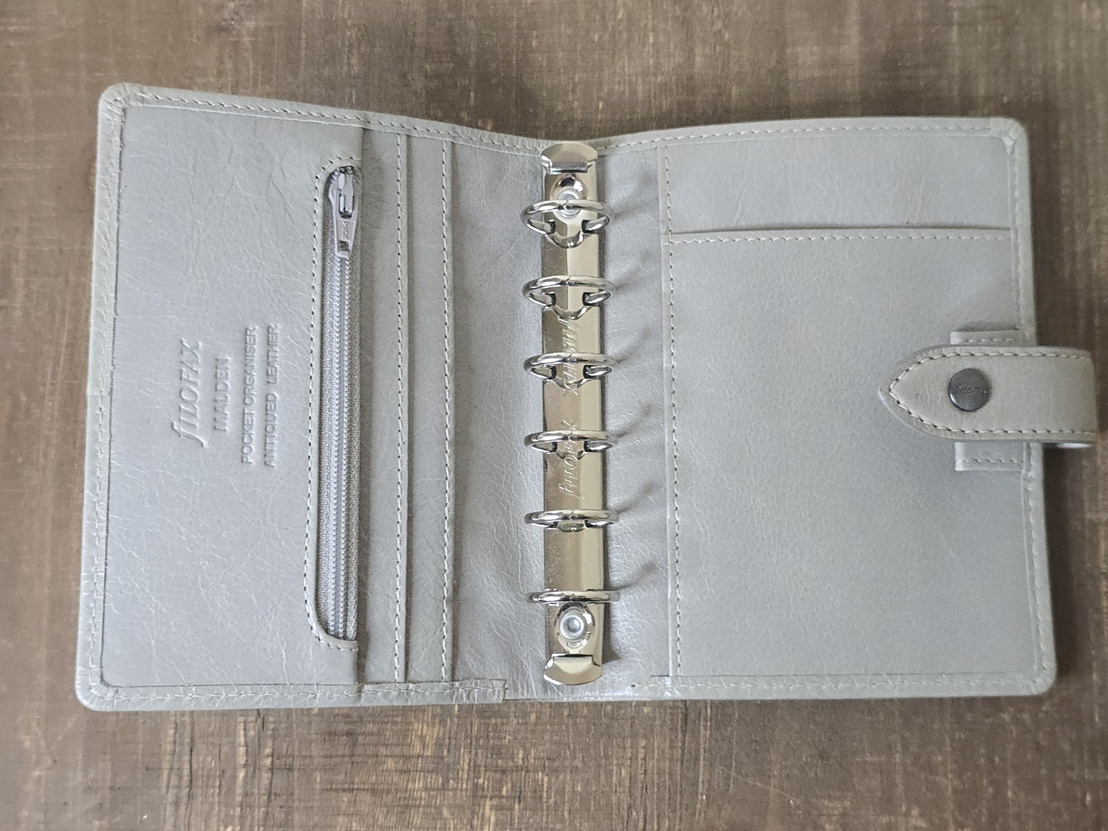 Filofax Malden Pocket Organizer Gray Antiqued Leather Planner Binder Zip Pocket