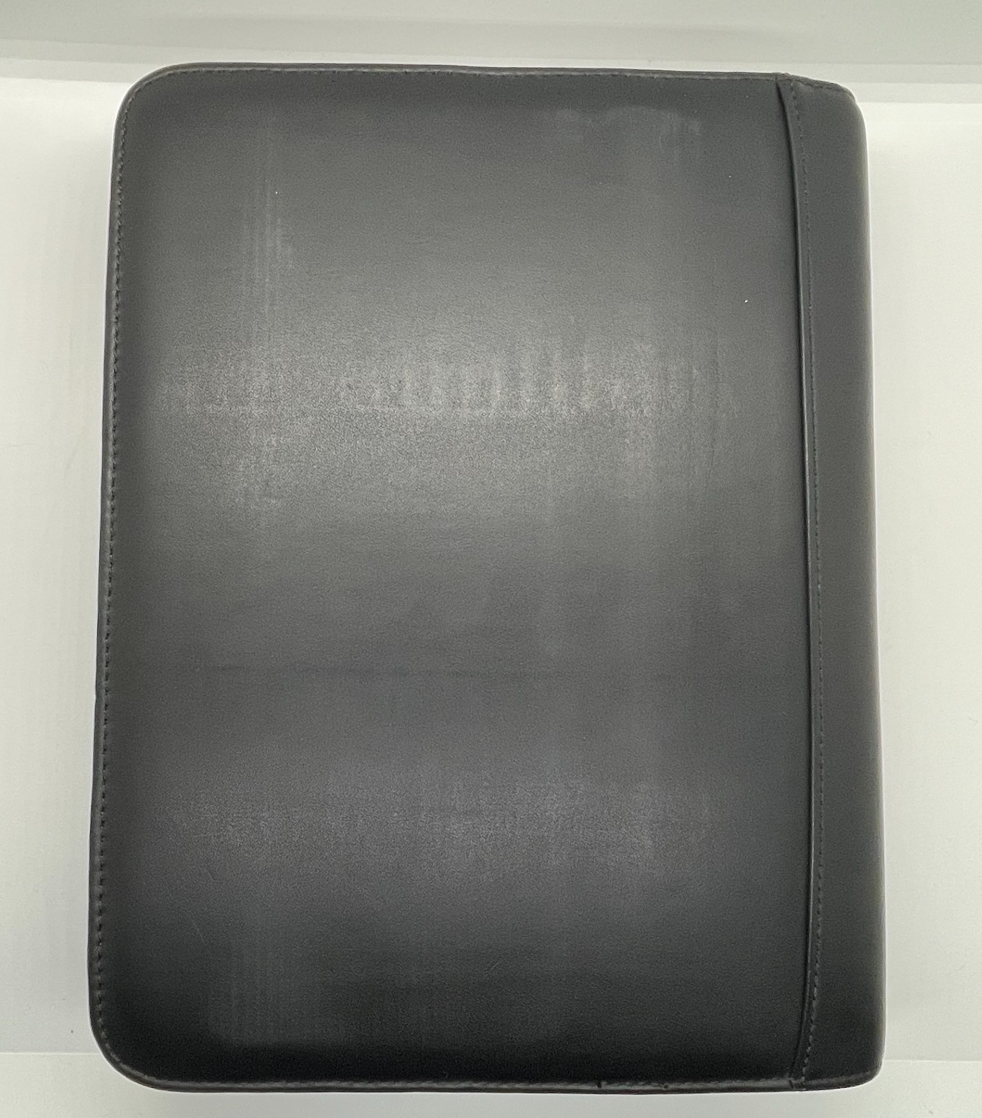 Leather Portfolio Daytimer Vintage Black Folder Folio Clean 10.5″ x 7.5″ + Paper