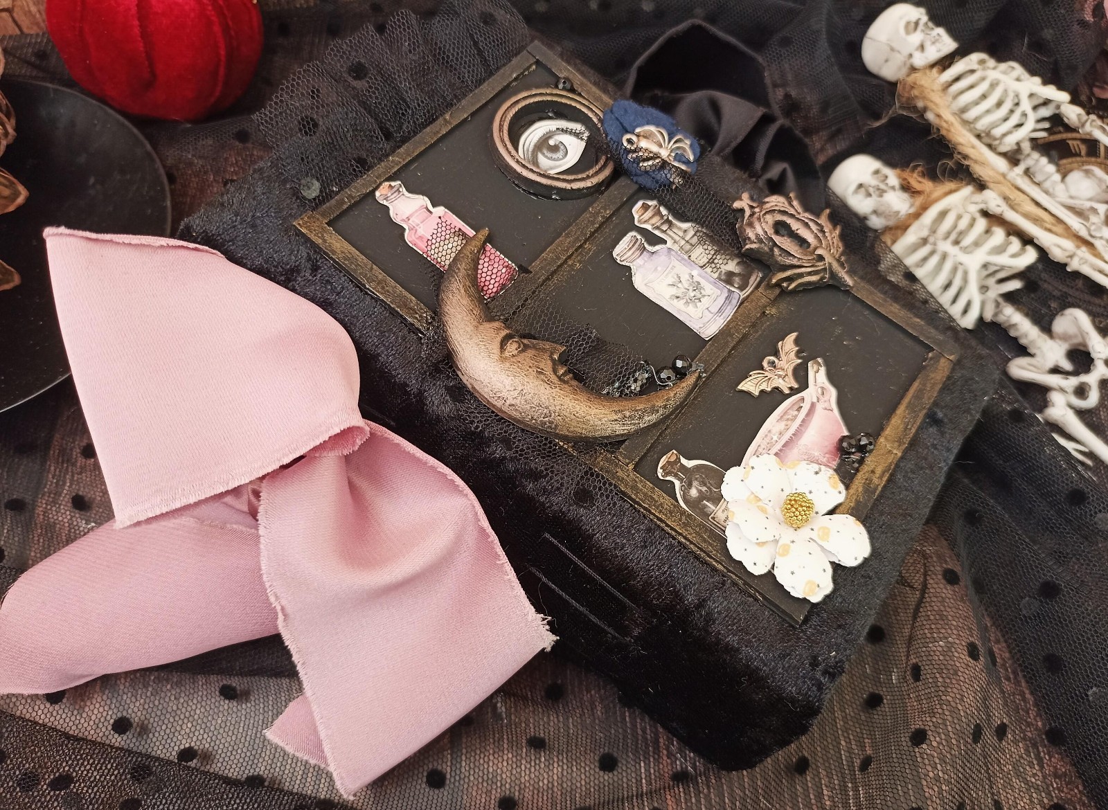 Junk journal handmade blank Witch Spell Book Halloween Spooky 6×5 in 200 pgs