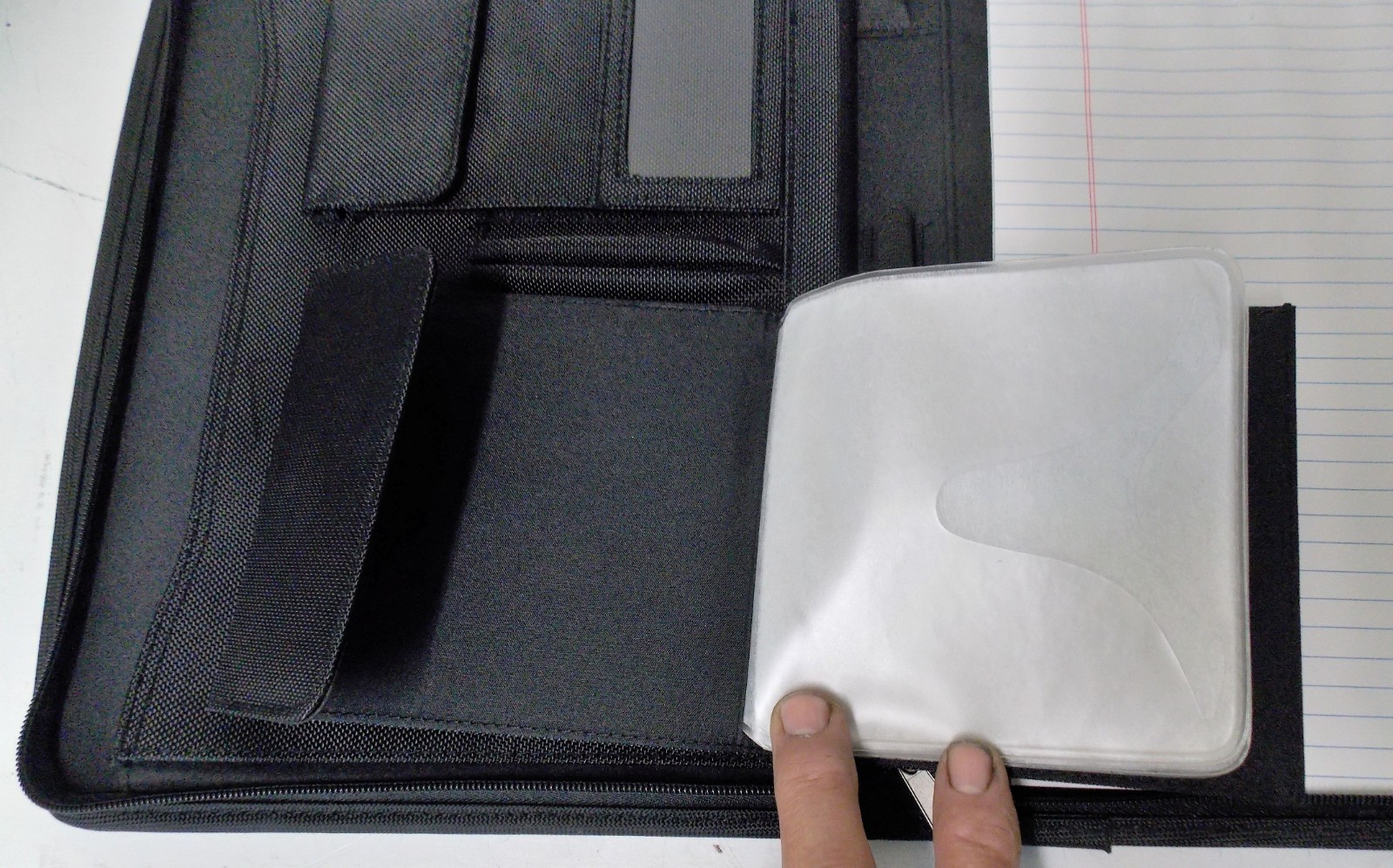 Zippered Business Padfolio 8-1/2 x 11 w/Music Removable Attaching CD Holder