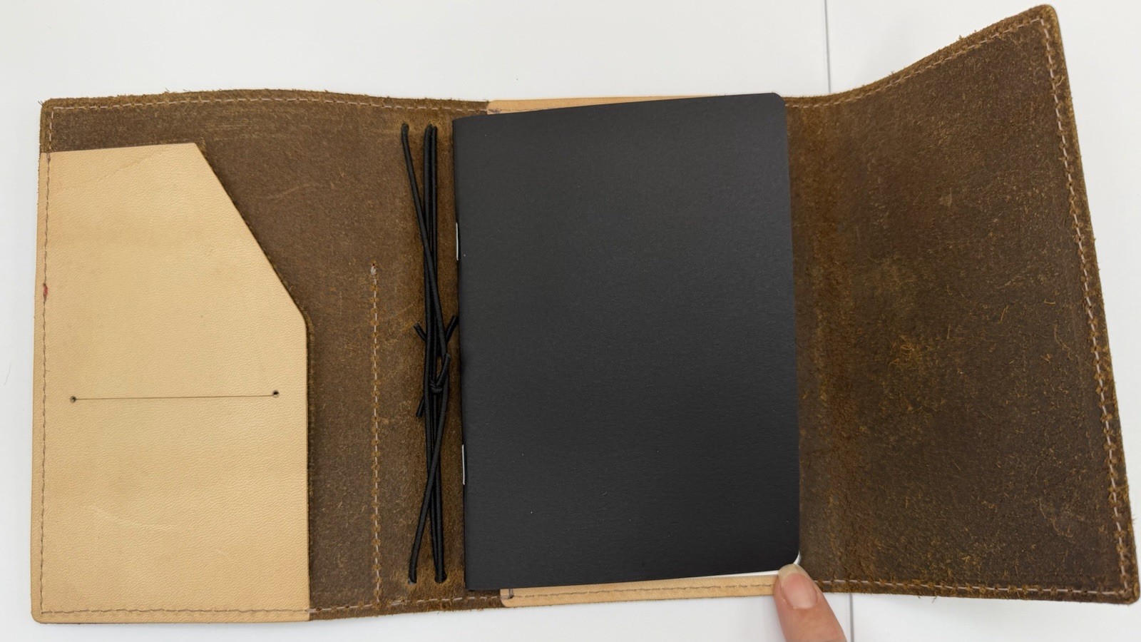 Sojourner Pocket Plus Traveler’s Notebook Brown Leather 4 Elastic Folio TN
