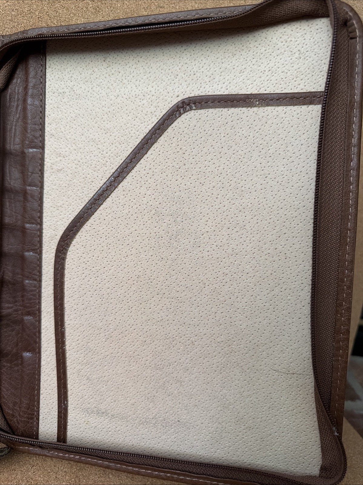 Day Timer Planner BrownLeather Organizer Binder Zip 7 Ring 8×10” e2997 92121 USA