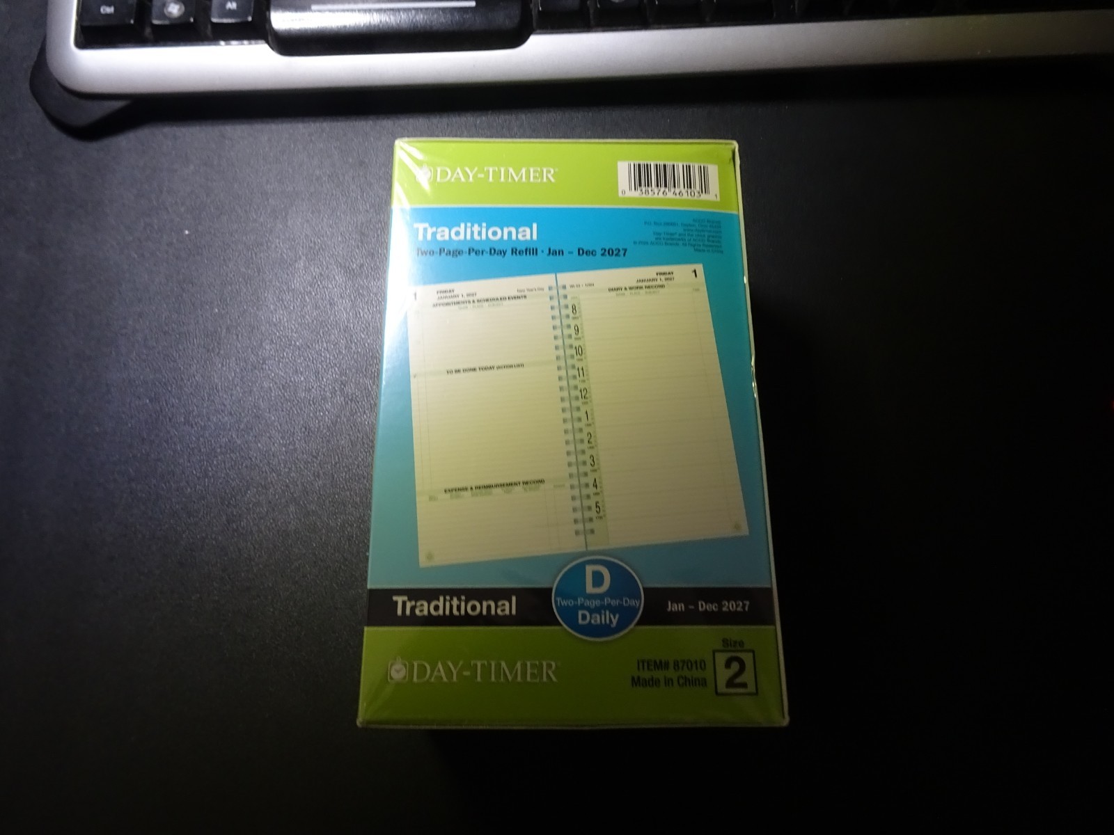 Day-Timer Jan-Dec 27, 2-Pg/Day Planner 3-1/2 x 6-1/2″ EXTRAS, NEW PACKAGING