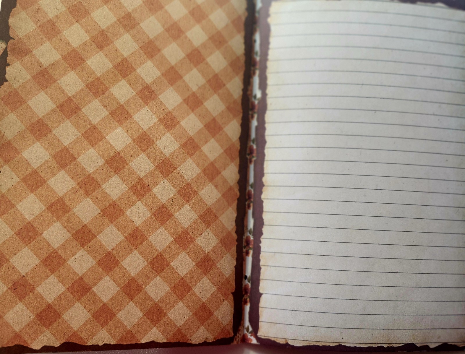Junk Journal Booklet “FARMHOUSE FALL” Handmade Lg 8.5″x5.5″ 40pgs Autumn