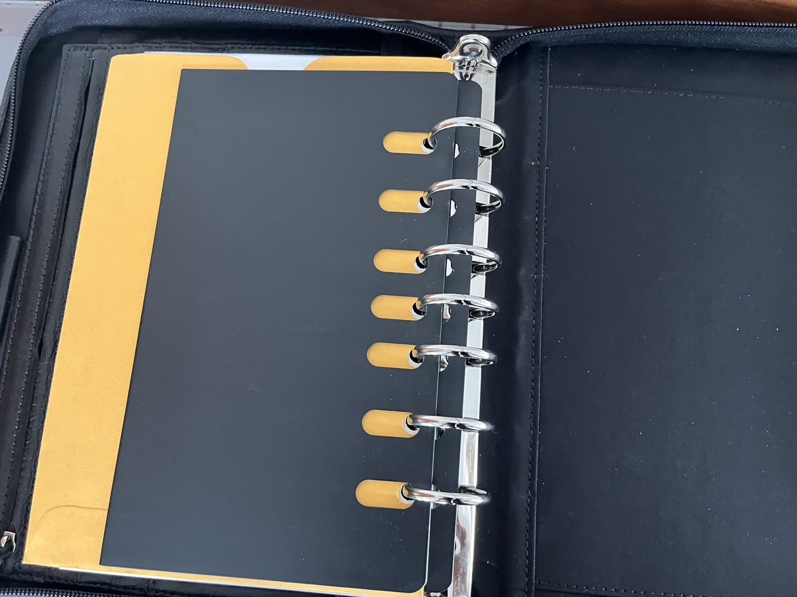 Leather Zippered Planer Black Cover