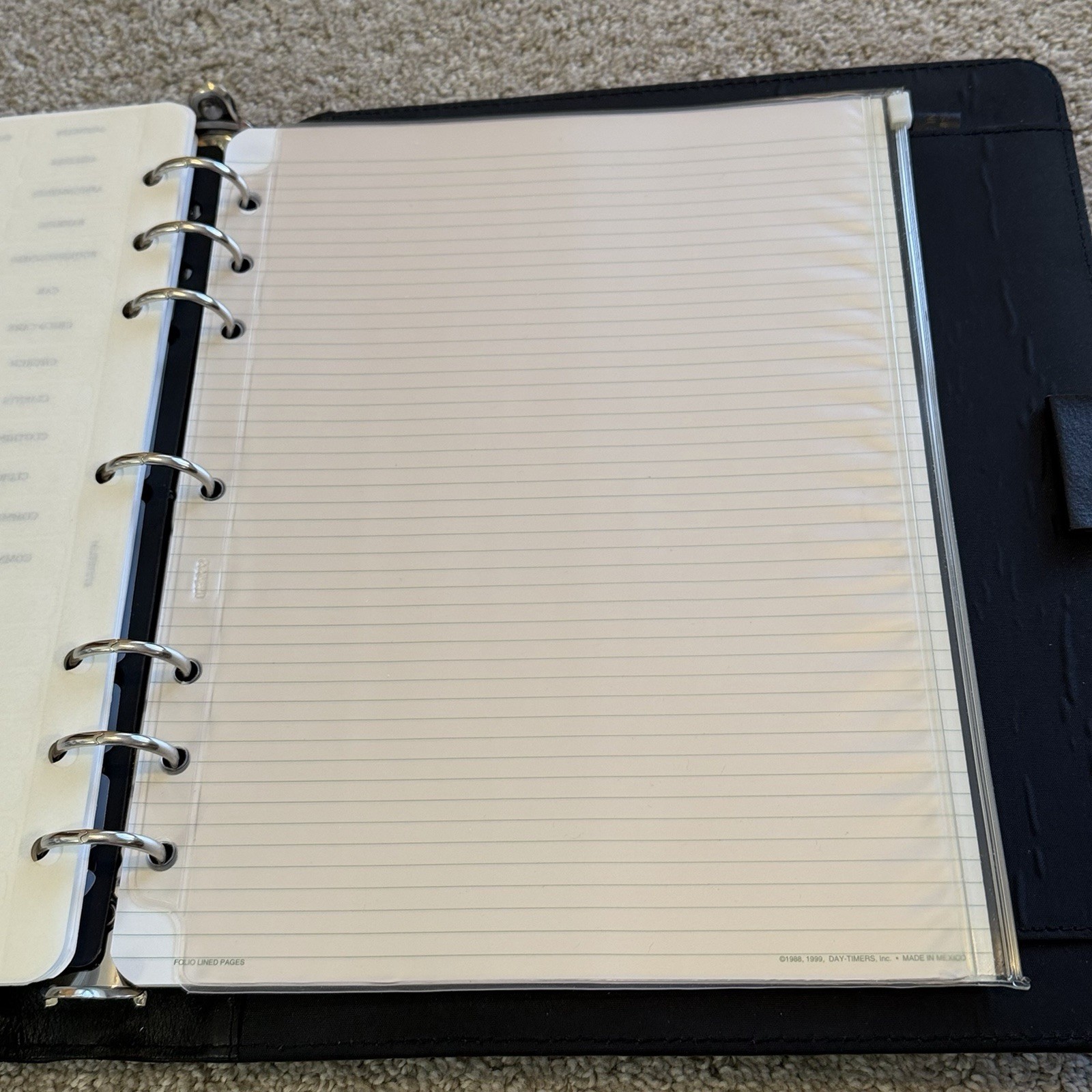 Day Timer Smooth Black Leather 7 Ring Planner Snap Close w/ Inserts 2000 Vintage