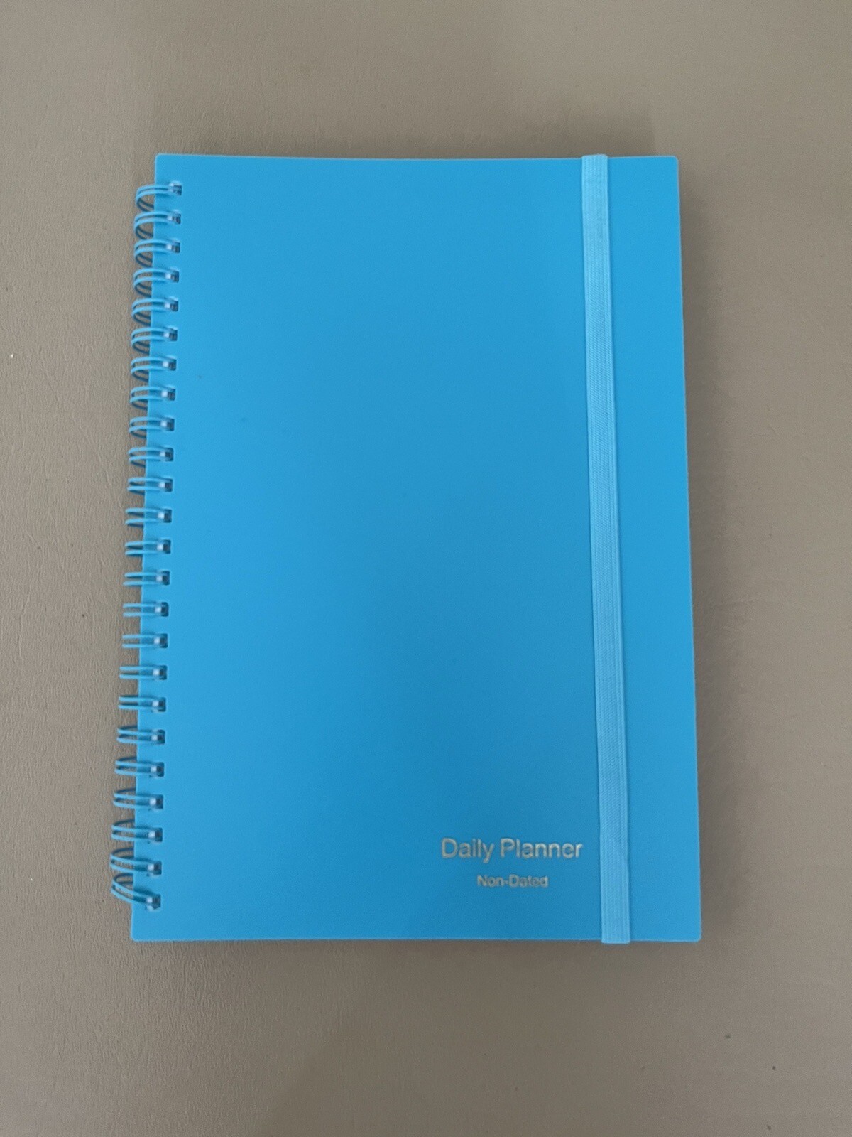 Non-Dated Daily Hardcover Day Planner 8.5 x 6.4