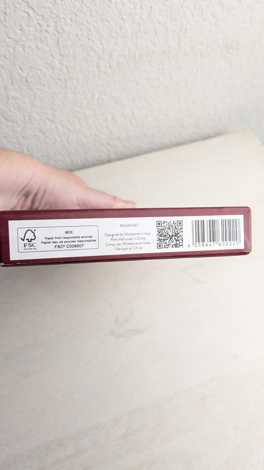NIB Moleskine Wine Journal Elastic Closure 400 Pages Tabbed Sections Gift