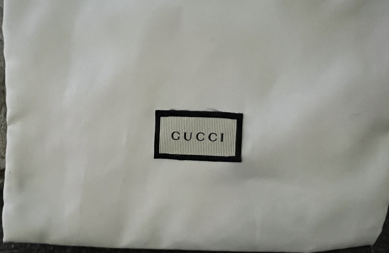 Gucci GG Classic Agenda Day Planner Binder Vintage Leather Wallet With Dust Bag