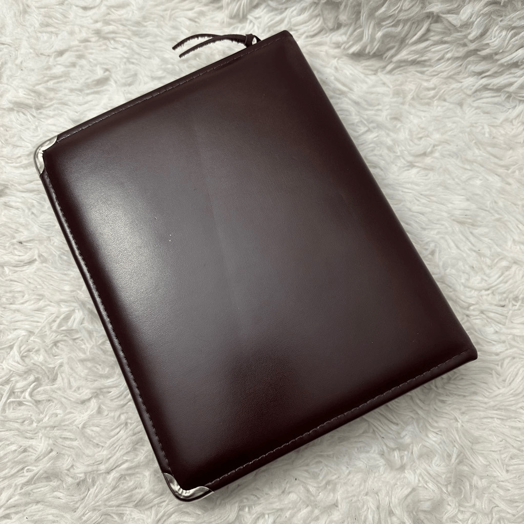 No Brand Brown Thick Shiny Vinyl 3- Ring Planner with Day Runner Refill