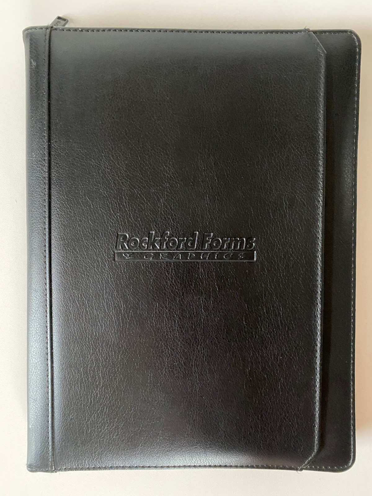 Leeds Notepad Portfolio, Black Zippered 10×13 Pad Folio for Meetings, Interviews