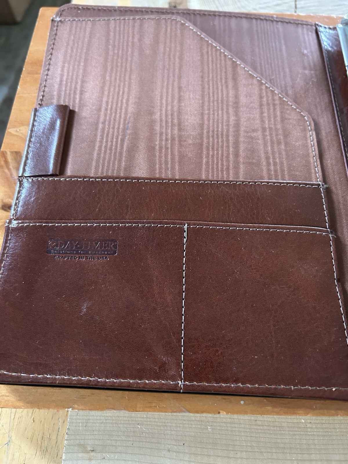 Day-Timer® Leather Planner Padfolio Open Style Dark Tan Organizer Caramel Brown
