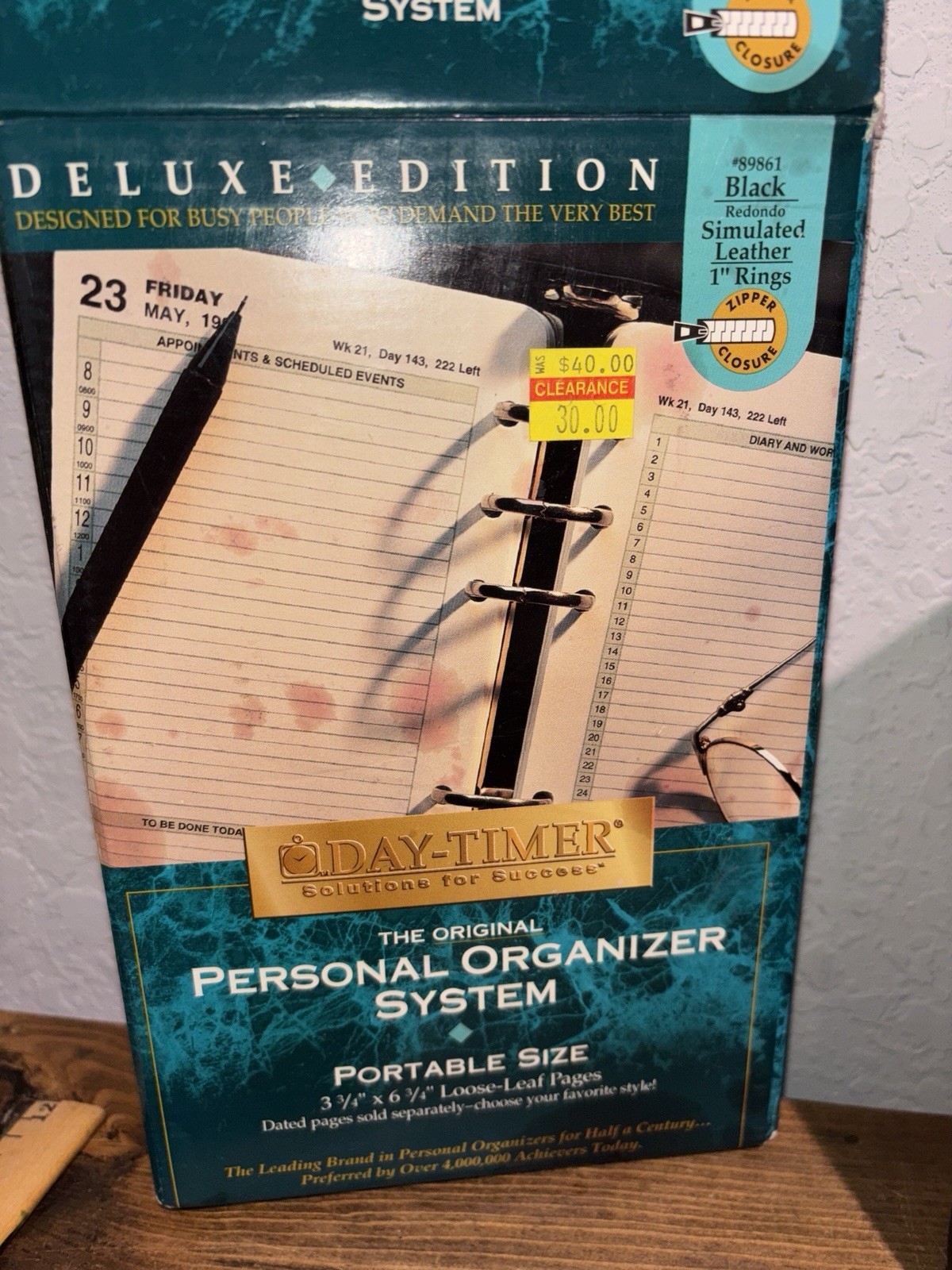 Deluxe Edition Day Timer Personal Organizer Portable Size Black Vintage New