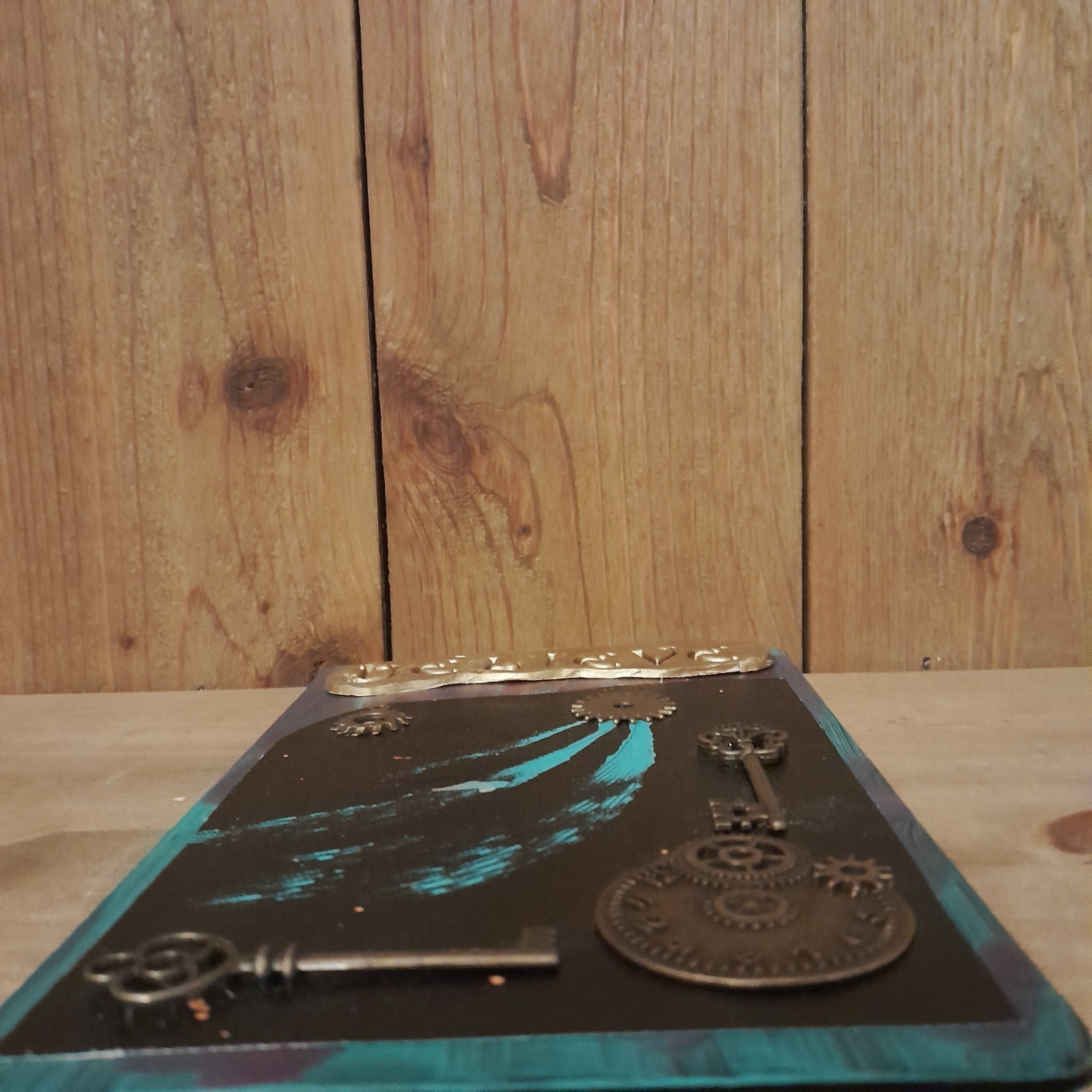 Handmade Leather Writing Journal / Diary Steampunk Gears Keys