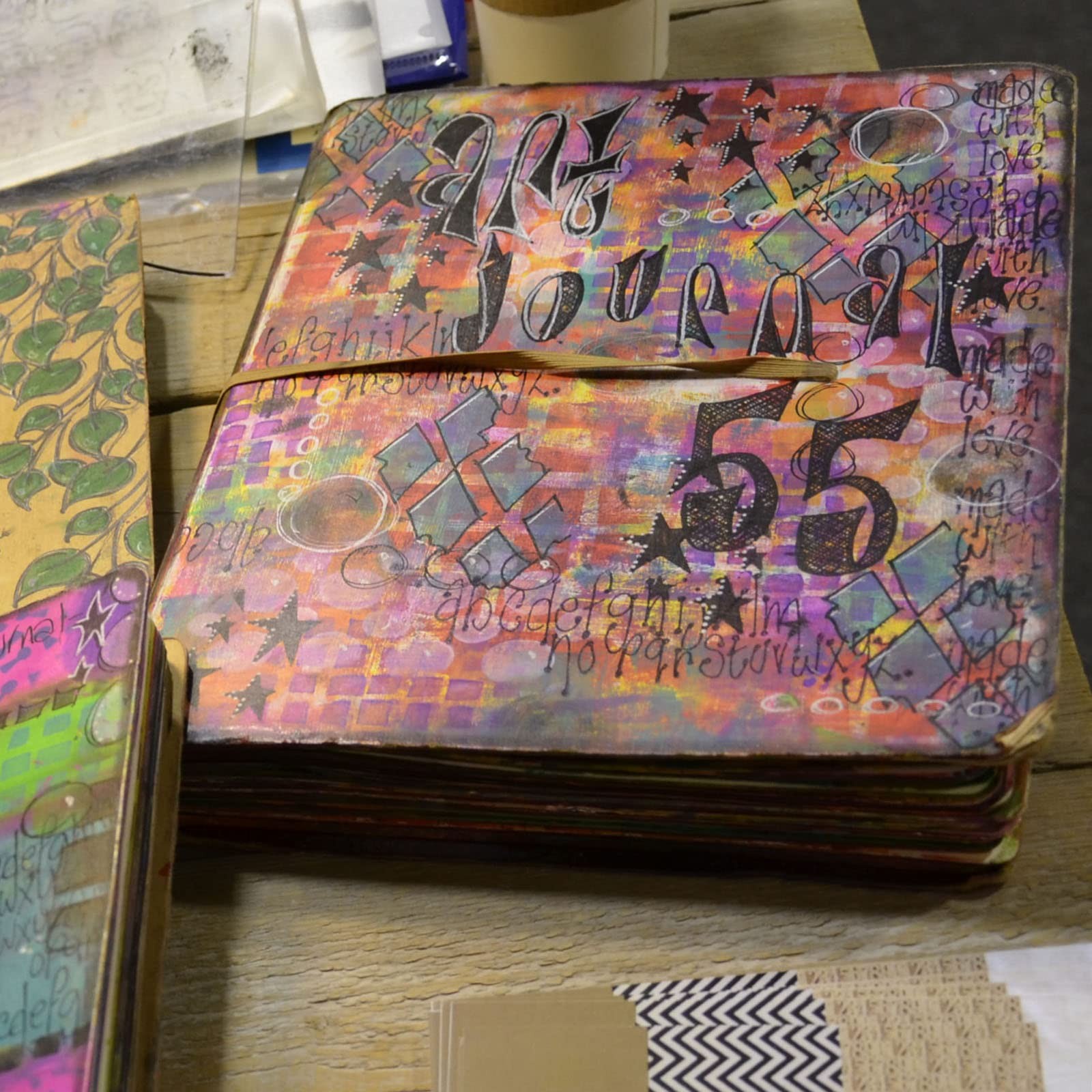 Dyan Reaveley Dylusions Multicolored Blank Journal 9X11 64 Pages With Closure