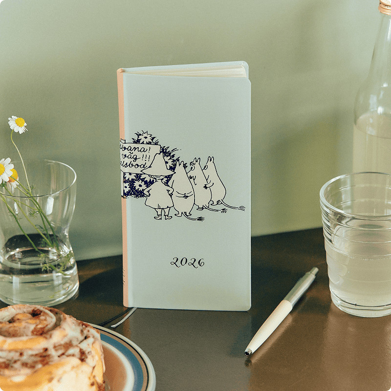 Hobonichi Techo 2026 MOOMIN collaboration Notebook cover weeks stationery