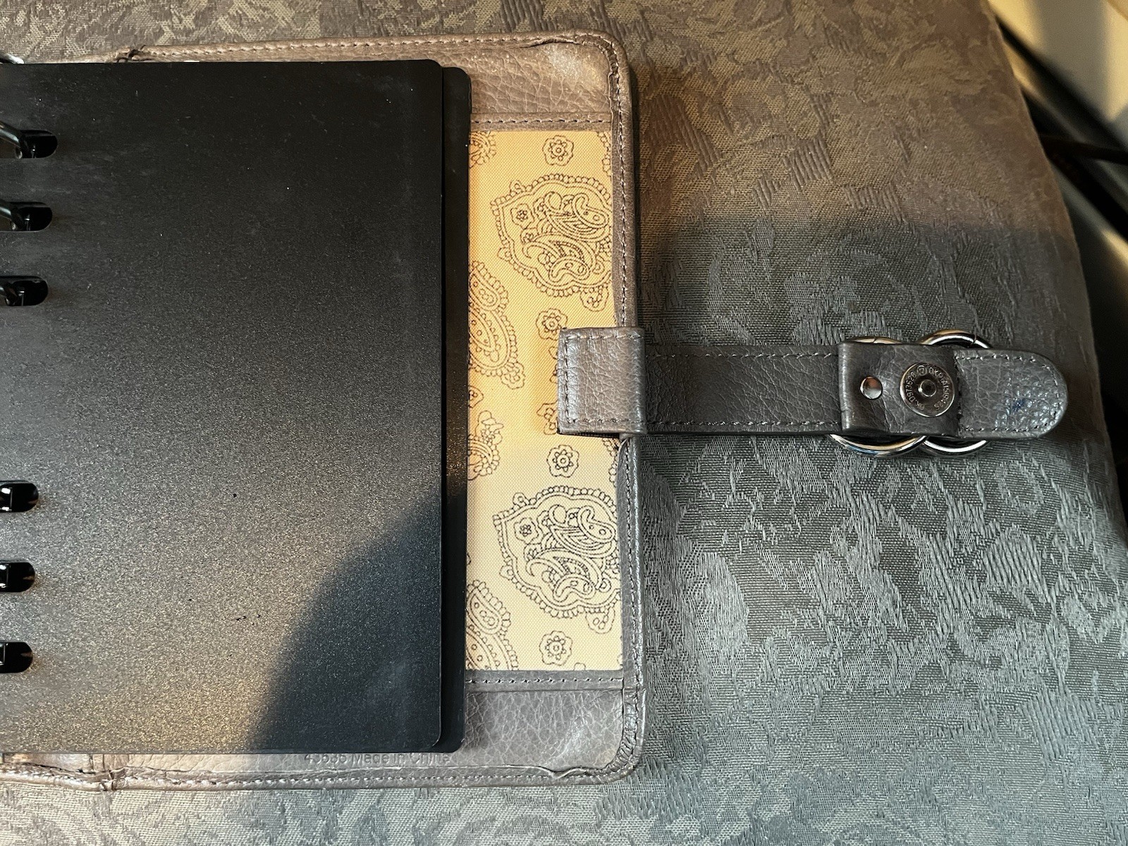 Franklin Covey Compact Brown/Grey Genuine Leather Binder Snap Closure