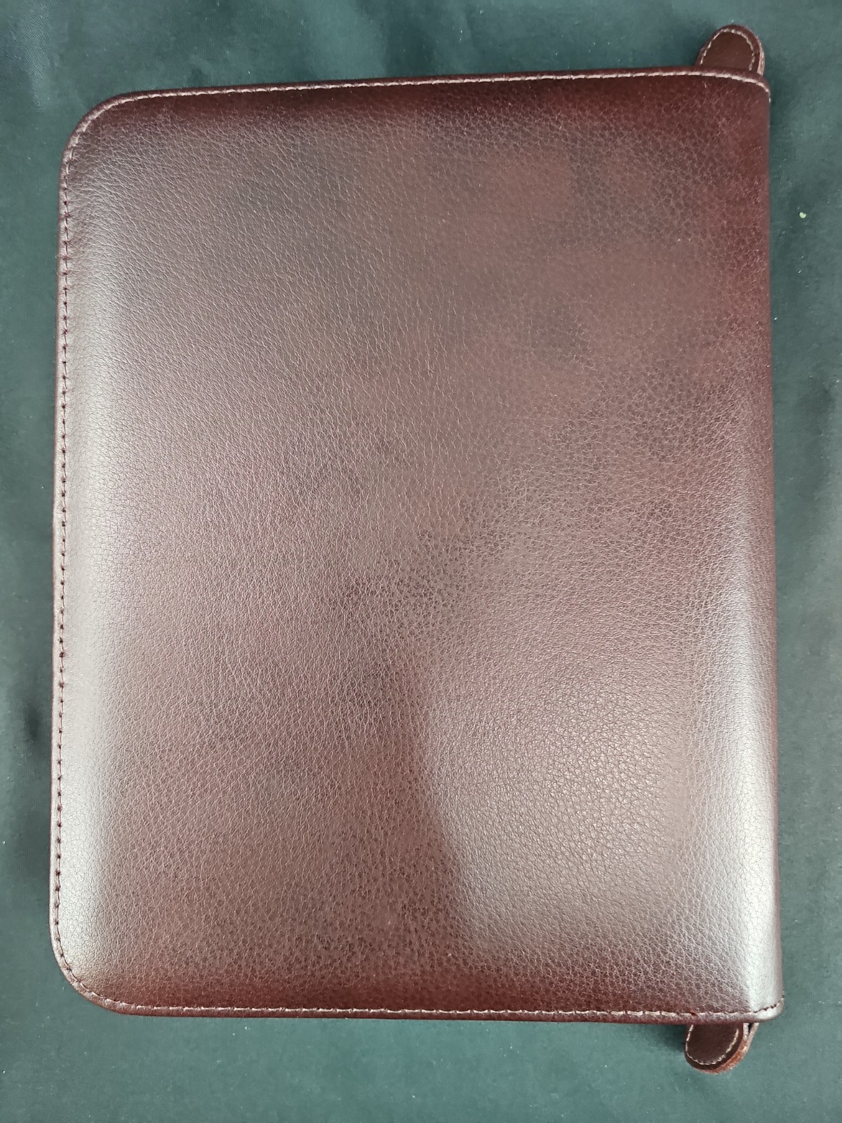 Day-Timer Armrohide 7 Ring Burgandy Binder All Around Zipper 8 X 10.5 – 1994 NEW